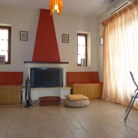 Karantonis House Apartment Leonidio Room photo