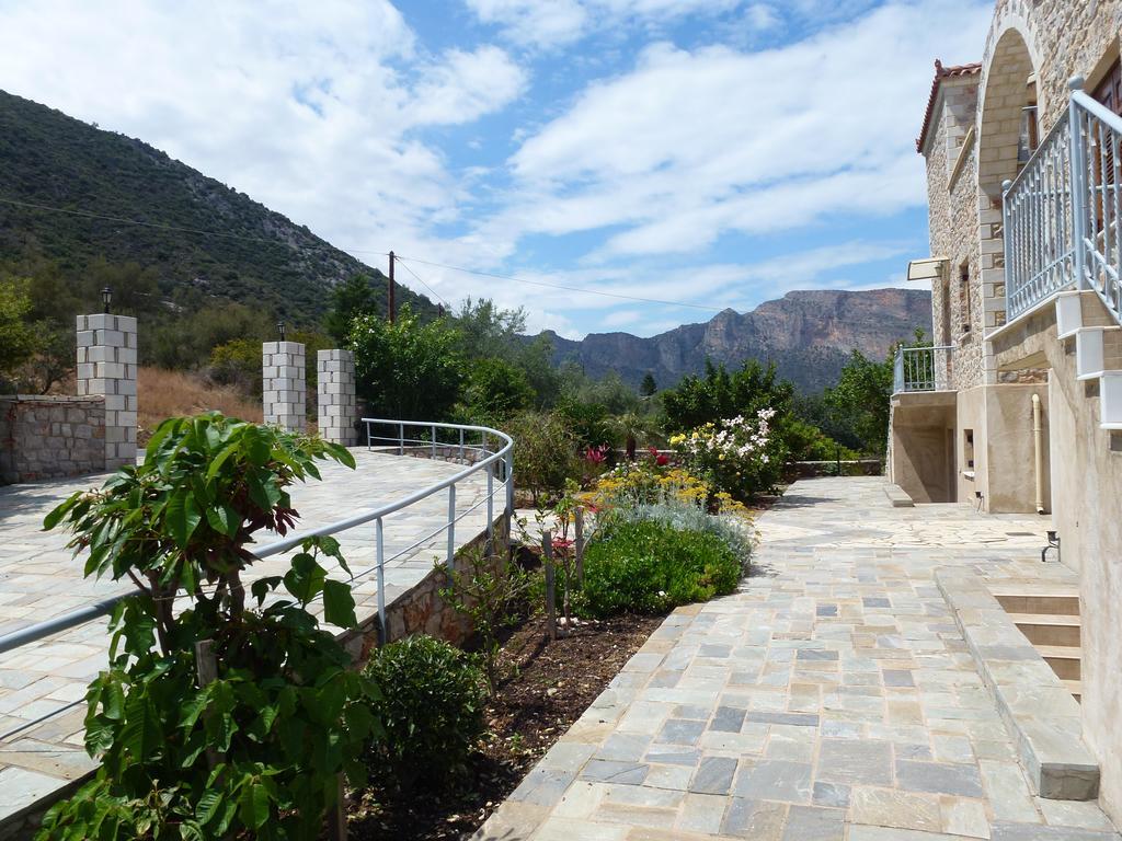 Karantonis House Apartment Leonidio Exterior photo